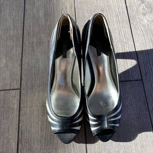 Daisy Fuentes Black and White Striped Peep Toe Heels